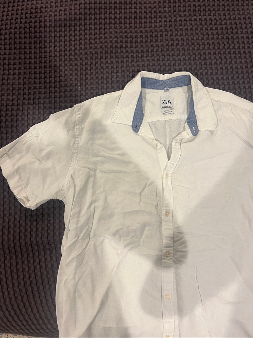 Zara Men's White Short-Sleeve Button-Down Shirt with Blue Collar Trim
